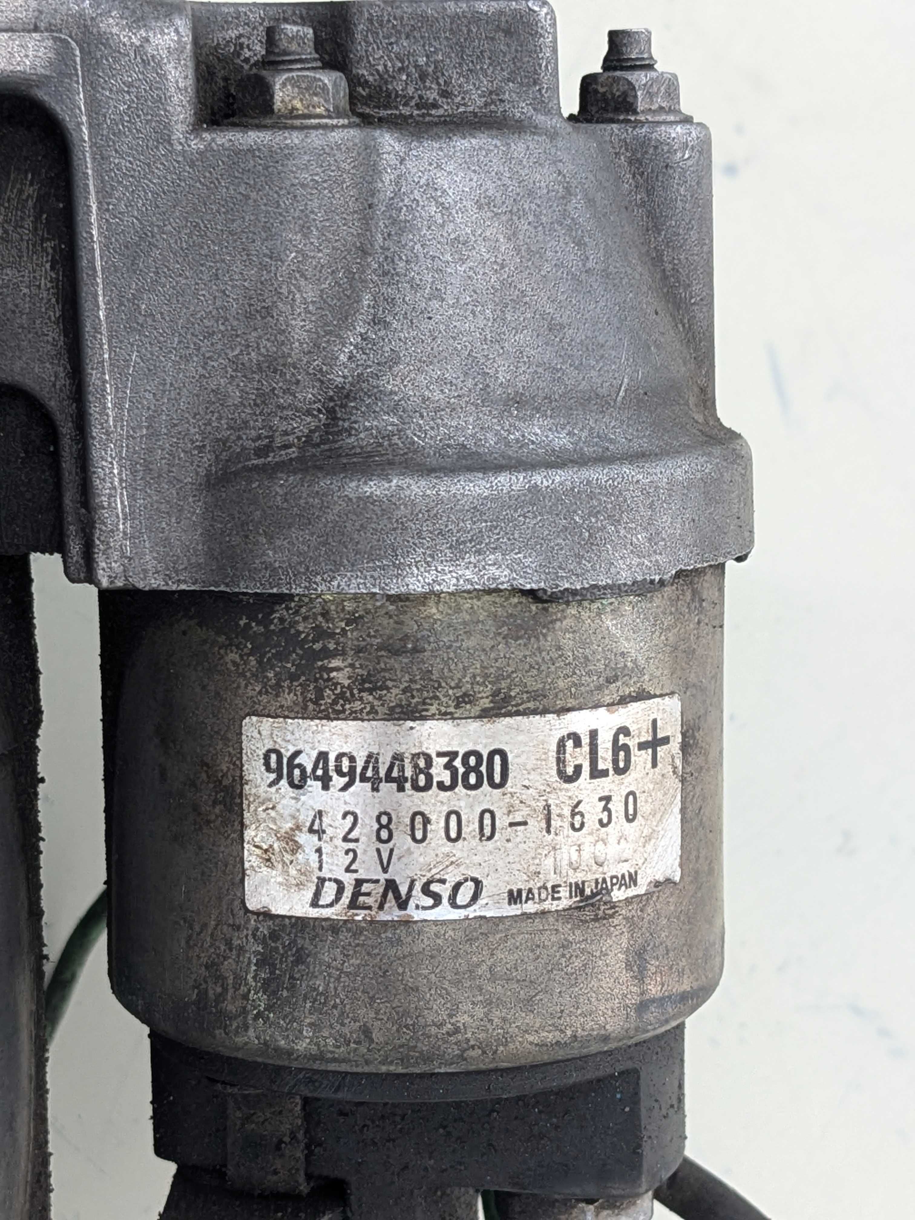 Стартер Citroen C5 C6 / Peugeot 407 607 - 2.7hdi 3.0hdi / 9649448380