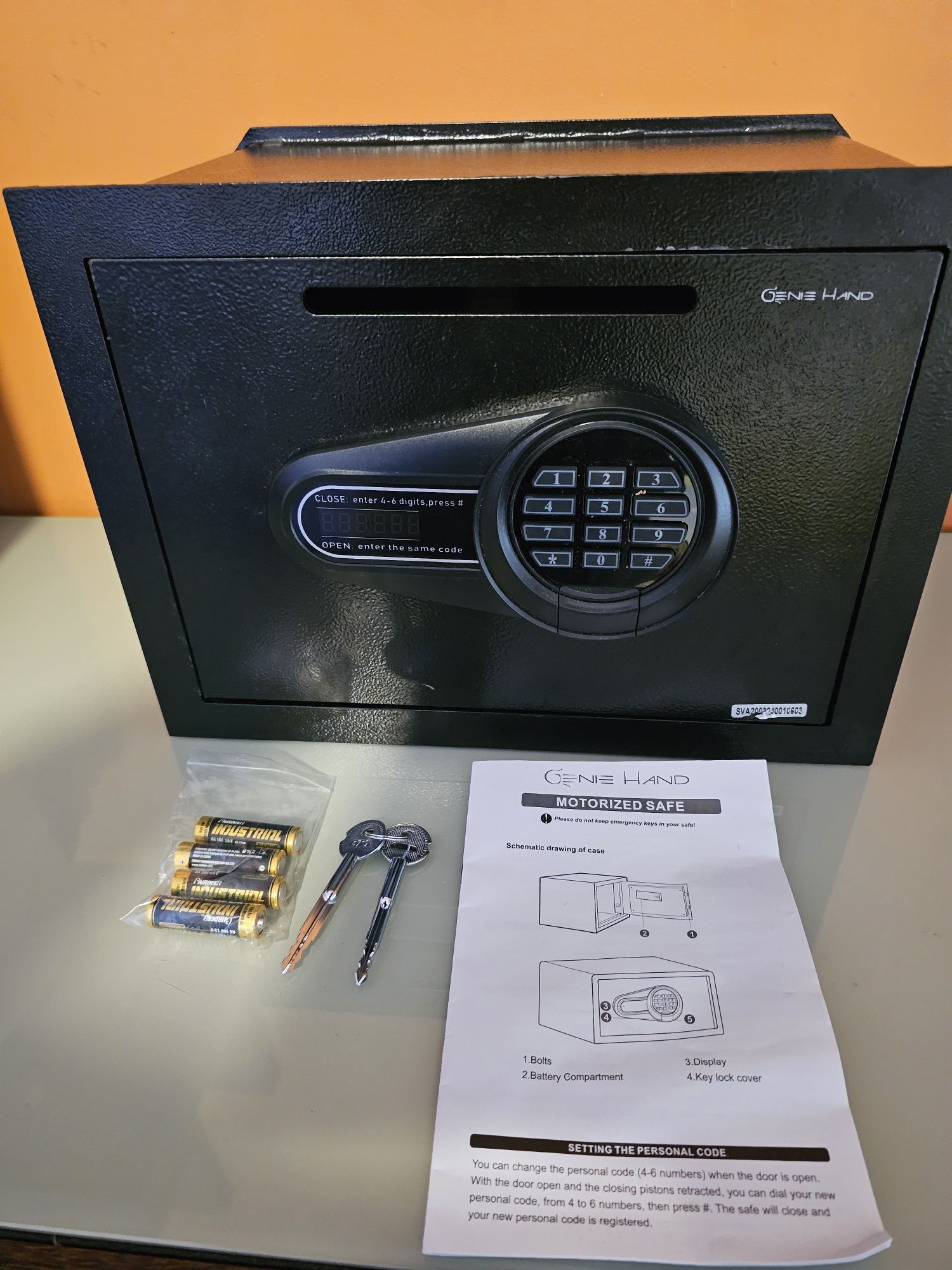 Genie Hand Motorized Wall Safe Small Security Box com código de combin