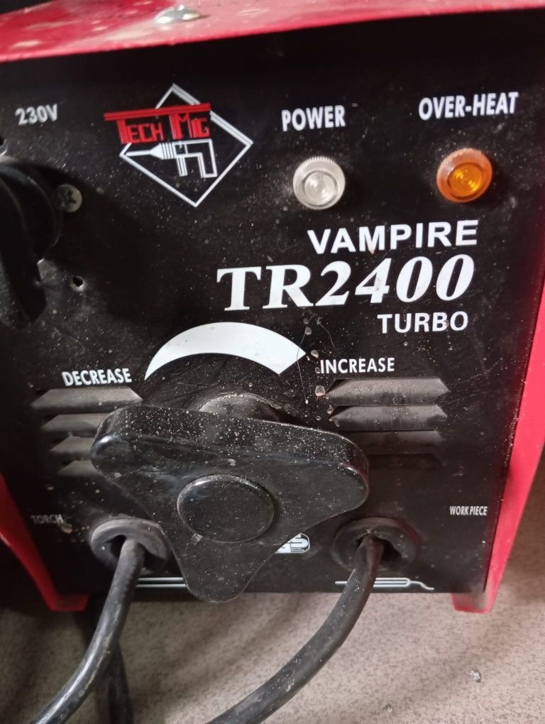 Spawarka Vampire TR 2400