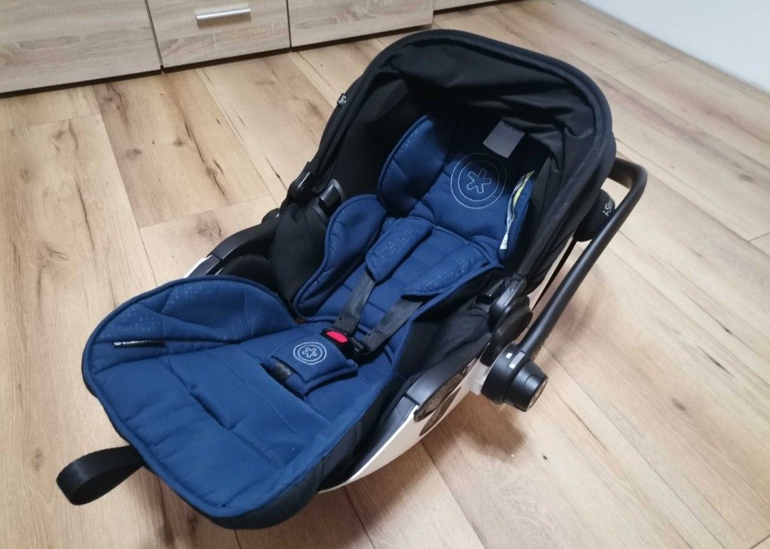 Fotelik Kiddy Evoluna i-size 2 0-13 + baza ISOFIX