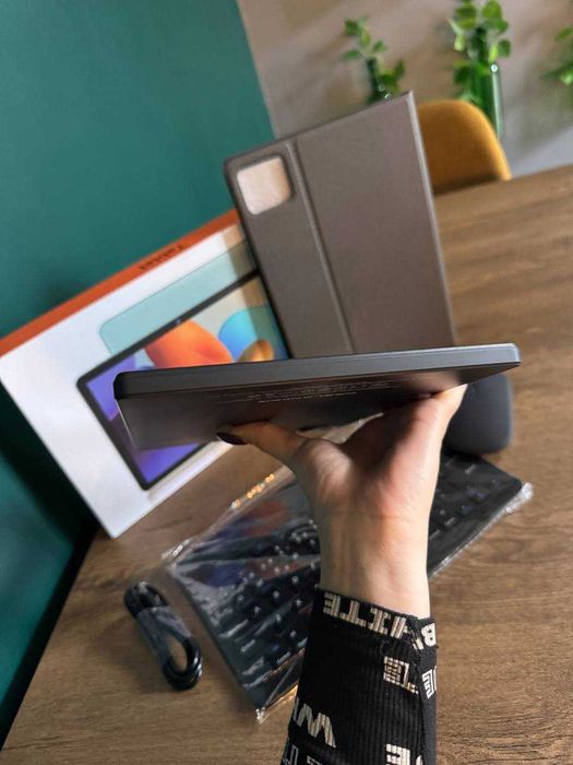 Новый планшет на 256 Гб памяти