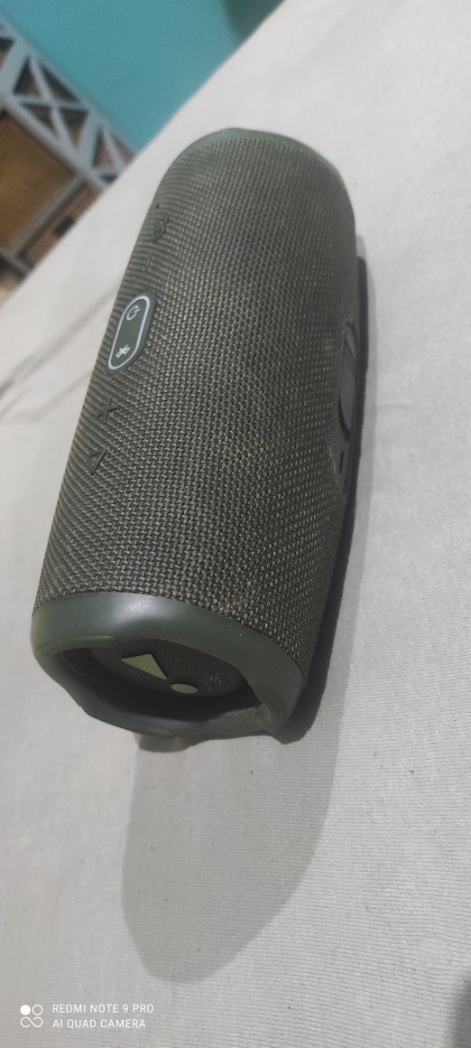 Sprzedam głośnik JBL charge5 Wi-Fi