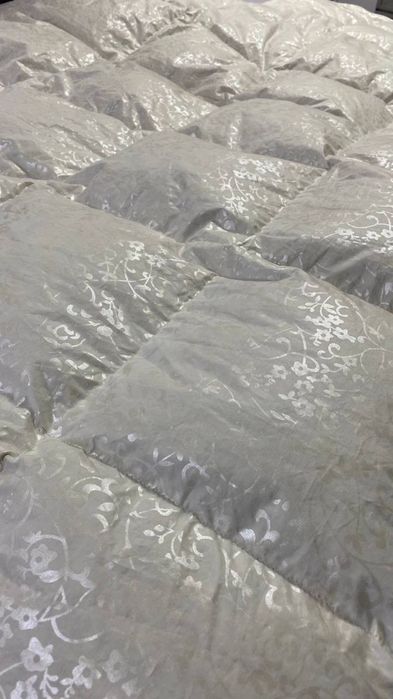 Перина. Пошиття перин. Чистка пірʼя пуху