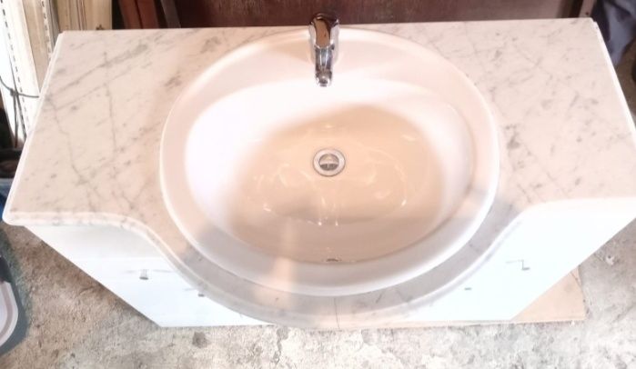 Vendo móvel de casa de banho