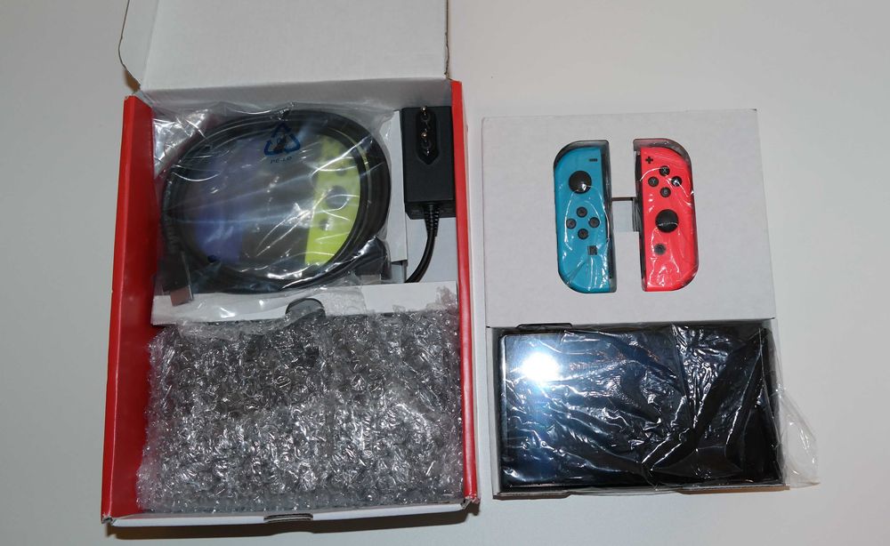Nintendo Switch Oled 256 GB przeróbka Kamikaze CFW + Dodatki