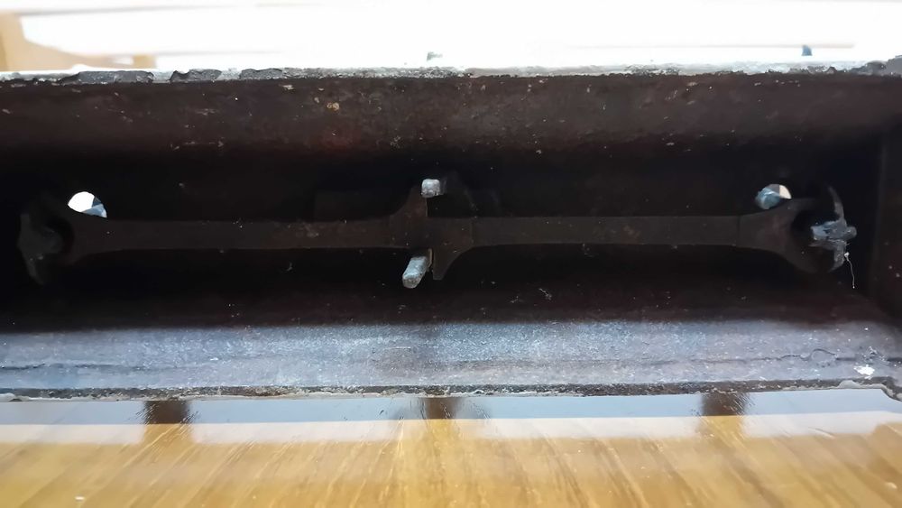 Vendo balança antiga completa