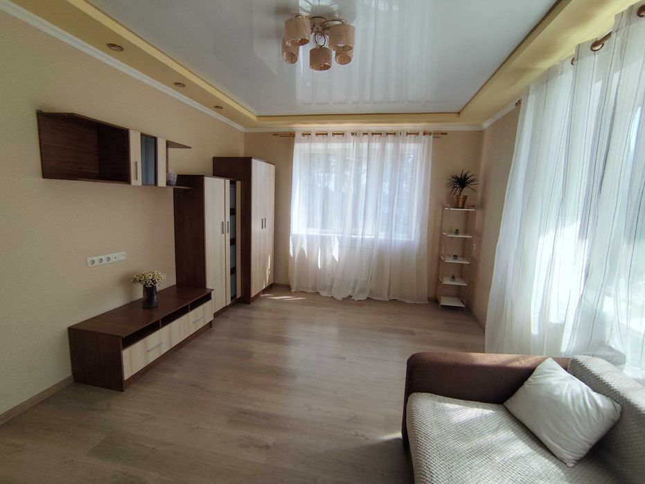 Продаж 1-кімнатна квартира з ремонтом!