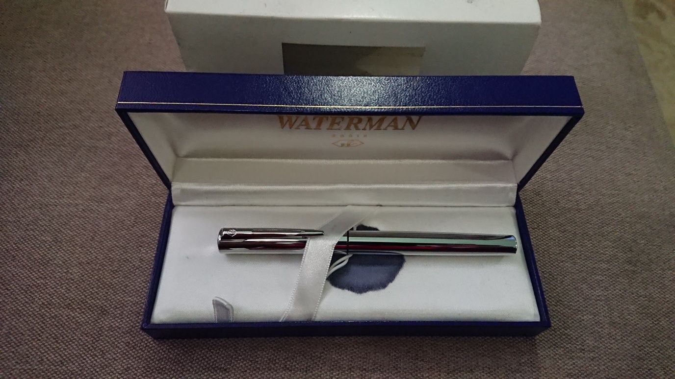 Письмова ручка waterman