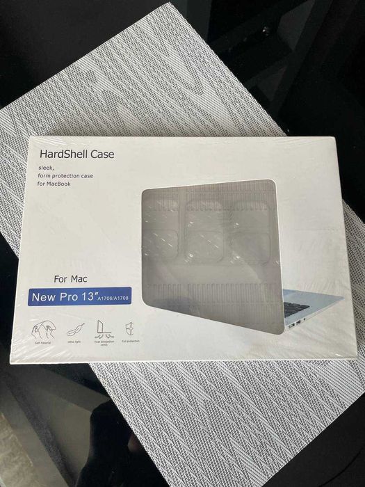 Чохол накладка для Macbook 13Pro hardshell cover