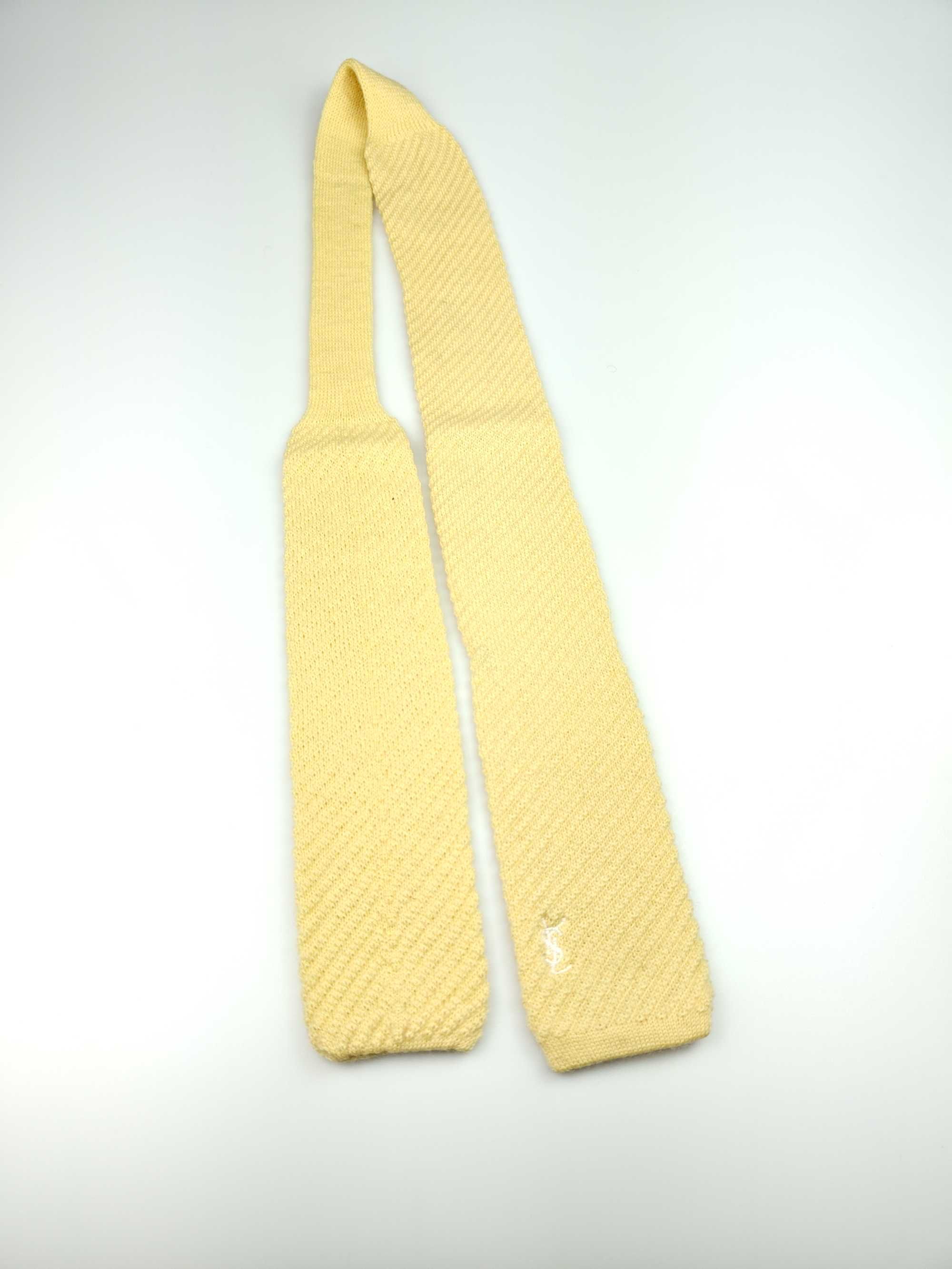 Yves Saint Laurent żółty krawat knit wełniany wrz114