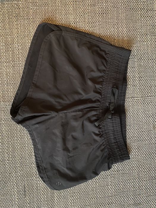 Szorty spodenki sportowe czarne H&M S 36