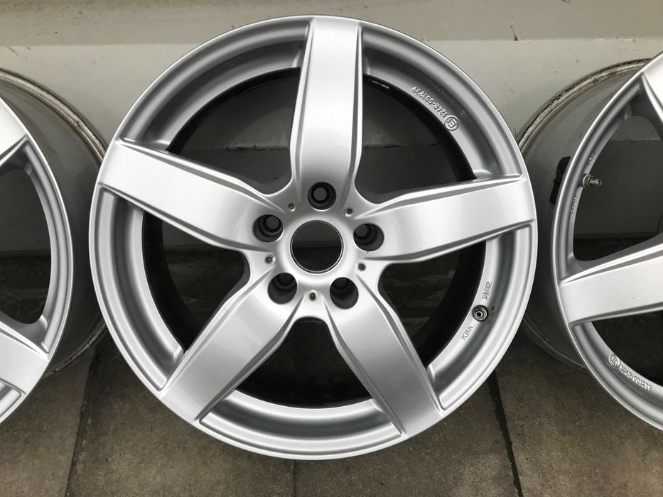 Felgi VW Golf Passat Caddy Octavia Altea Audi A5 A4 7,5Jx17 ET27 5x112