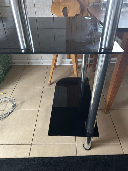 Szklane biurko, czarne, jak nowe