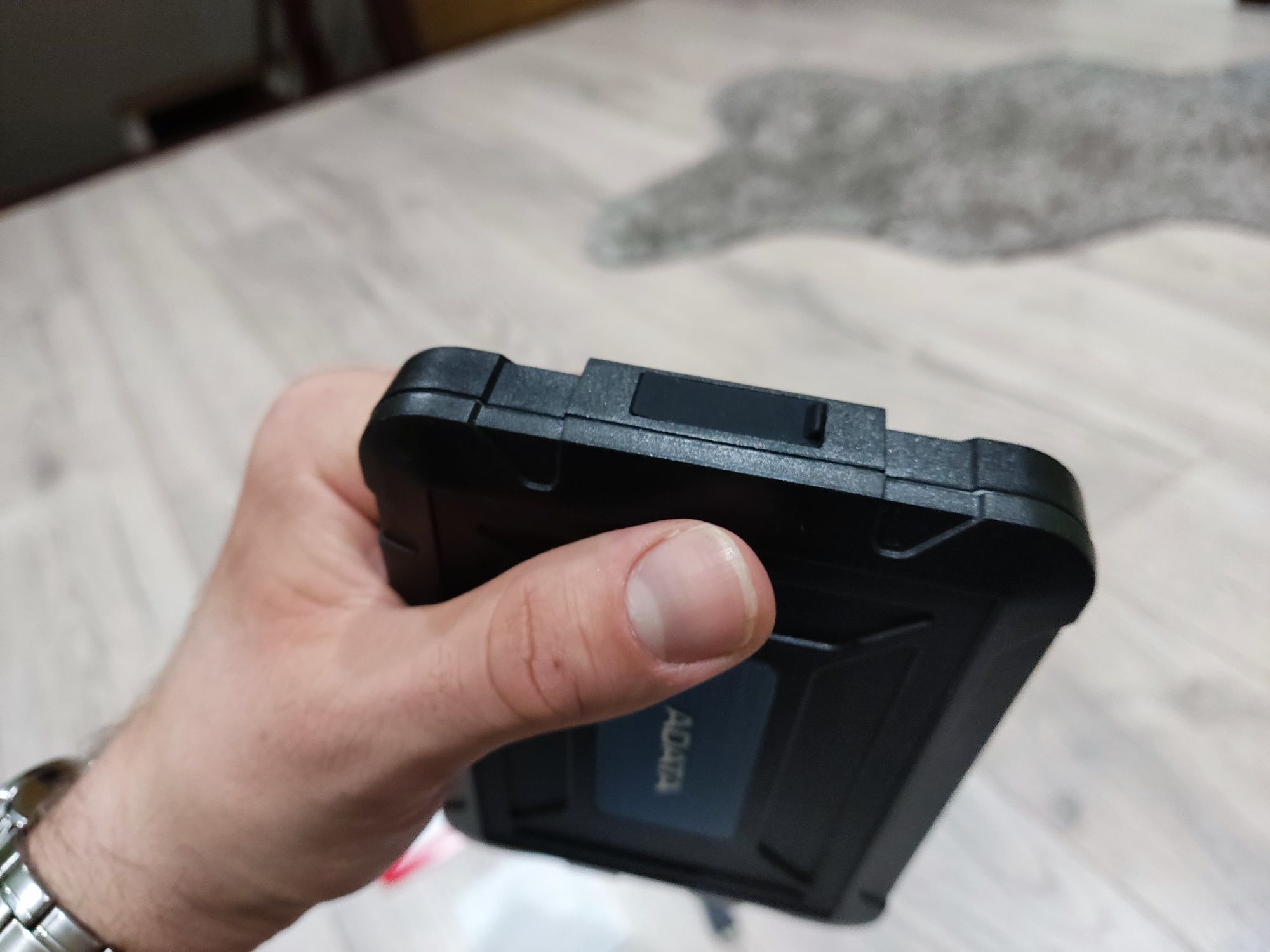 Dysk Sandisk SSD PLUS 1TB SATA 3 + Obudowa zewnętrzna ADATA PS5 / XBOX