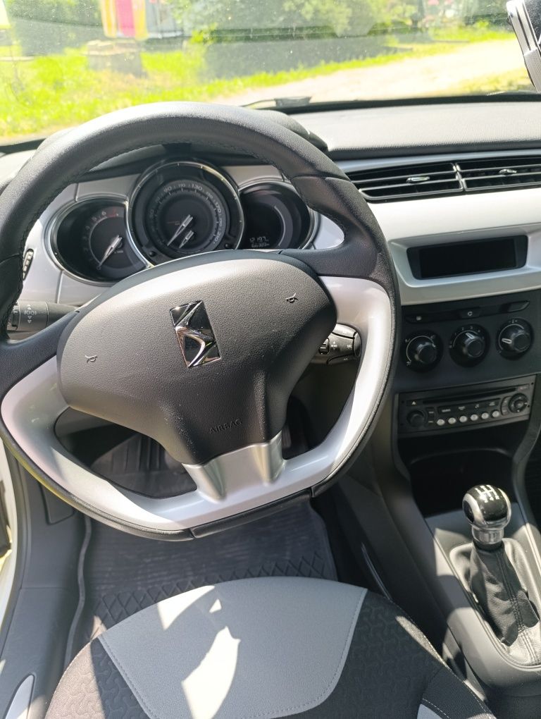 Sprzedam Citroena DS3