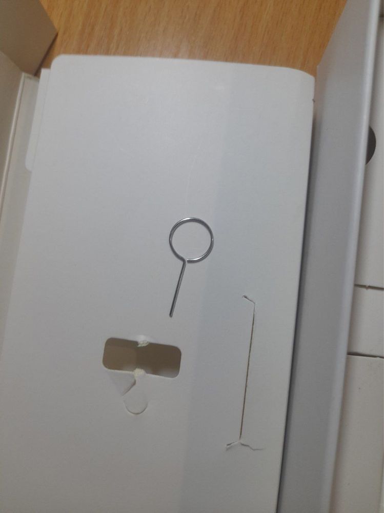 Продам смартфон Xiaomi redmi 9 3/32 гб + чехол+ защитное стекло