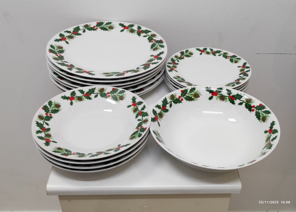 Conjunto de Louça Natalina – 18 peças