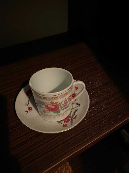 conjunto de chavena e pires para cafe florida