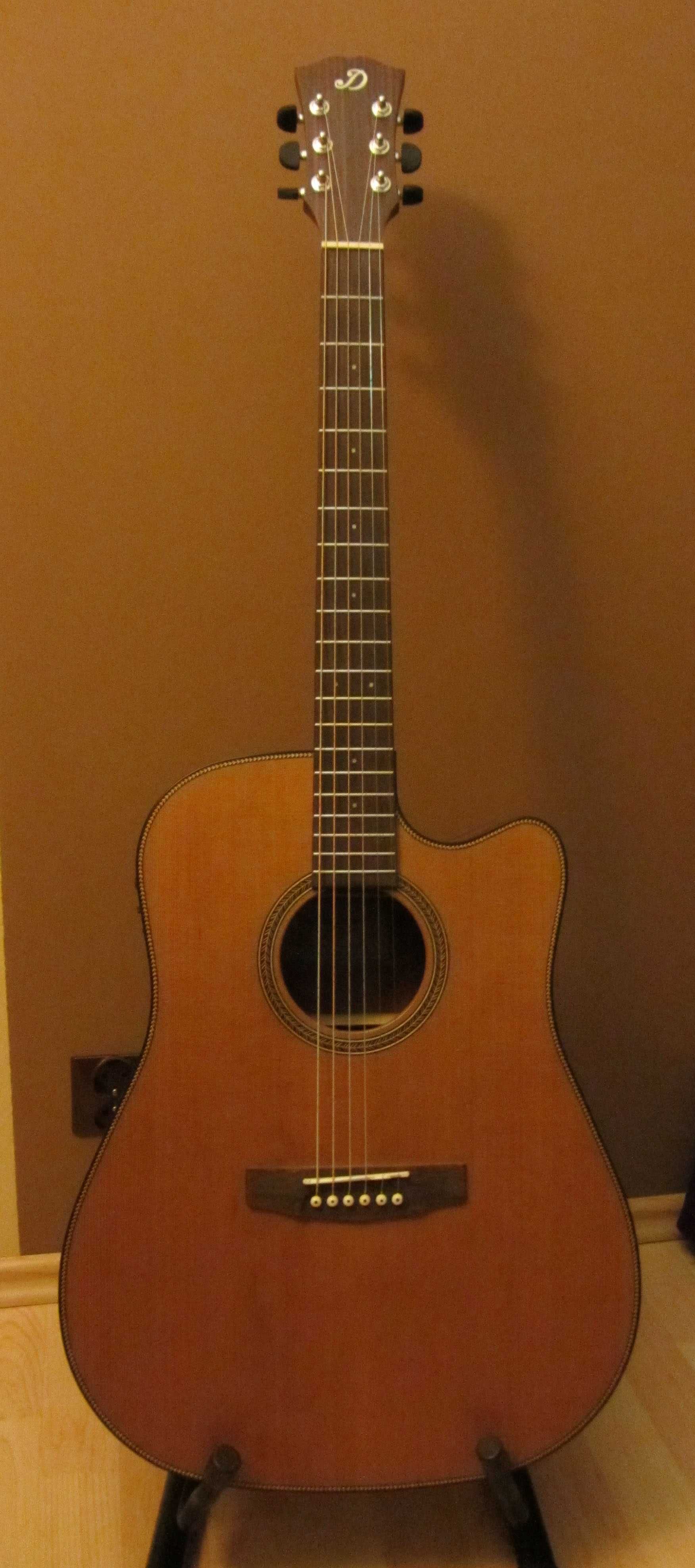 gitara elektroakustyczna Dowina DCE555 z futerałem