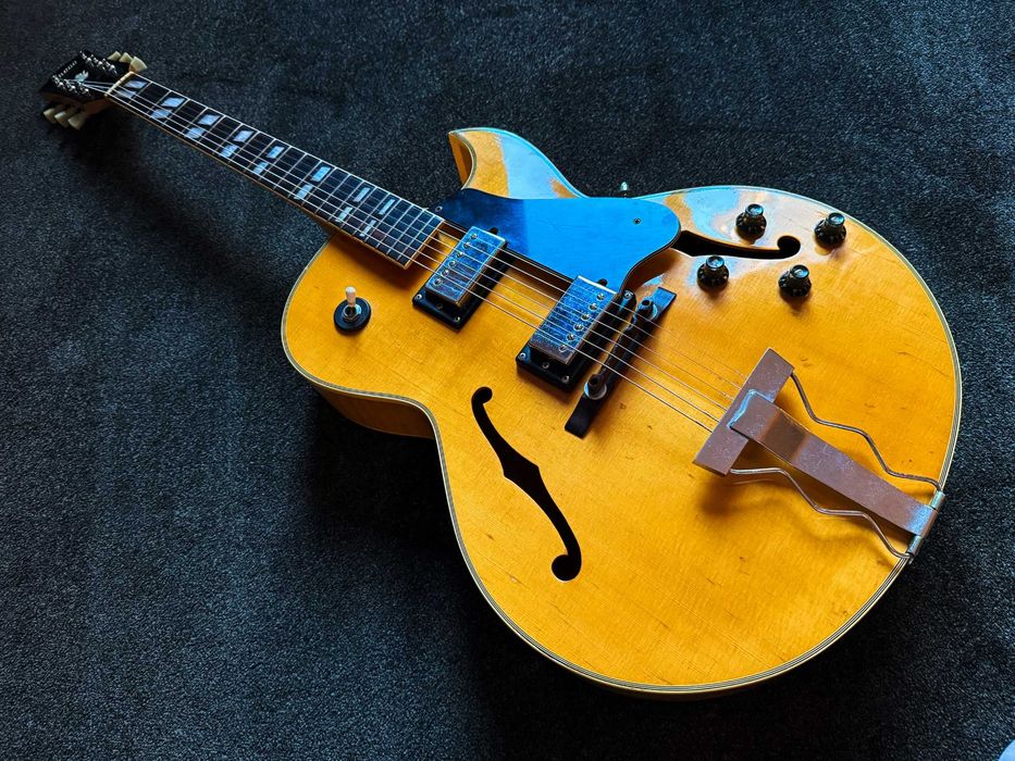 Greco N-60 Natural + CASE