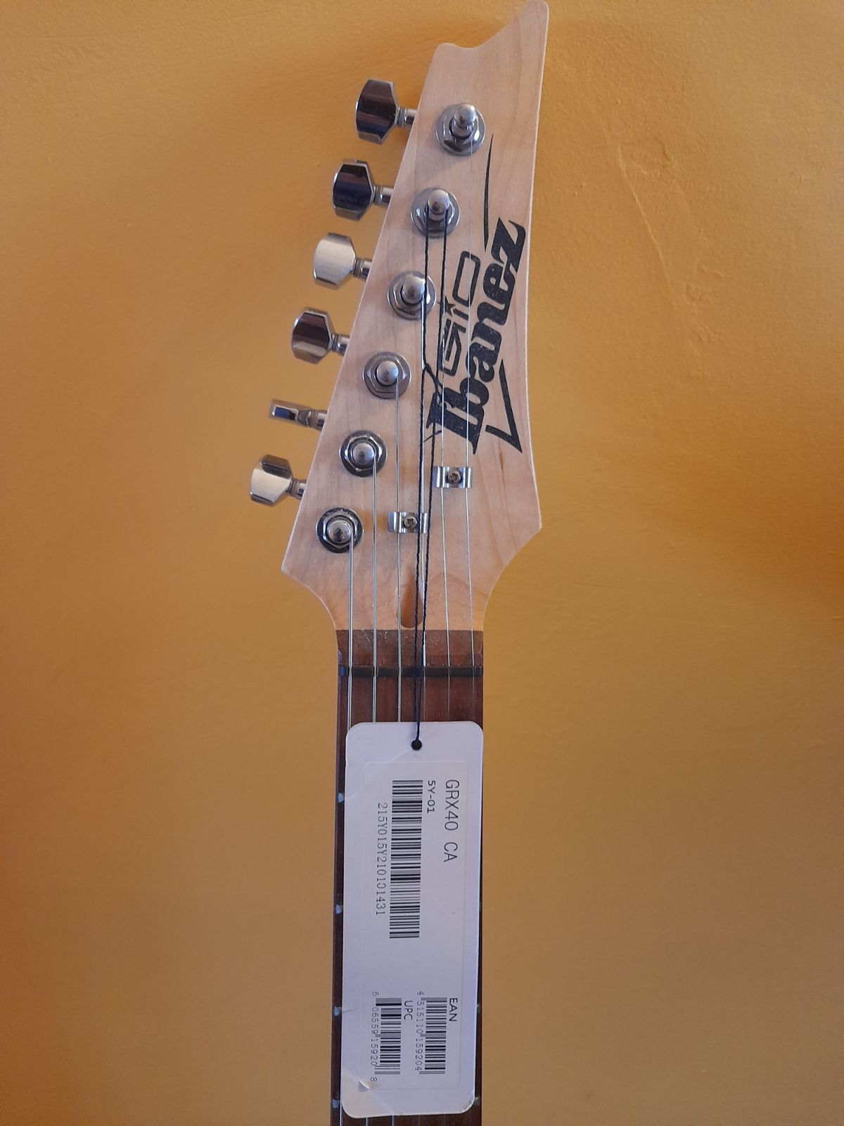 Gitara elektryczna IBANEZ ze wzmacniaczem FENDER MUSTANG