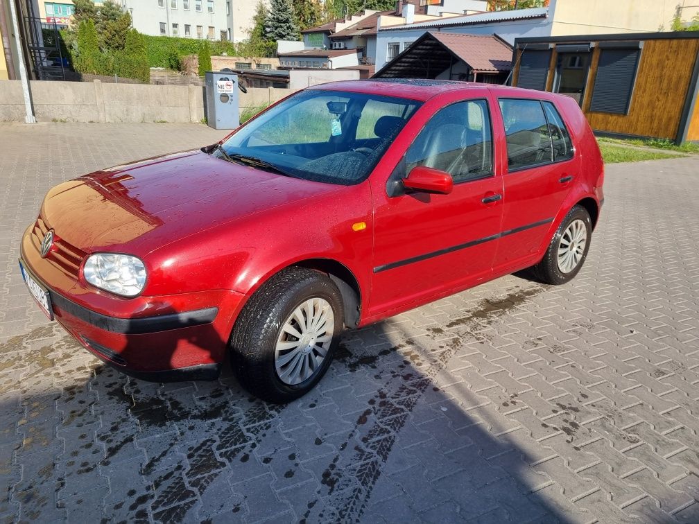 Sprzedam golfa 1.4