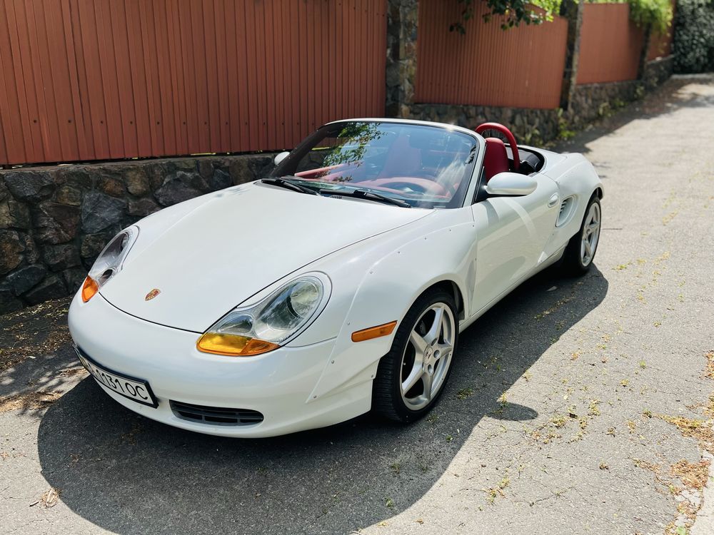 Porshe Boxter «La Blanche 986»