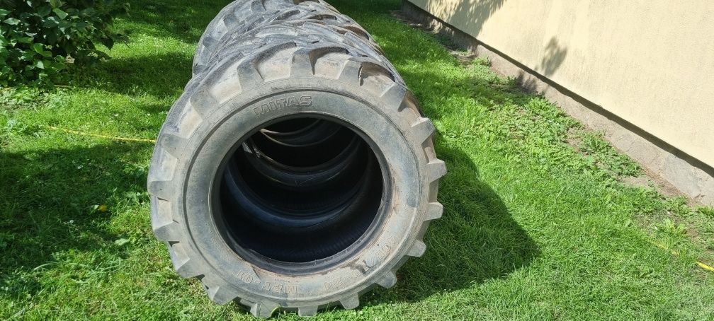 Mitas 405 70r24 .