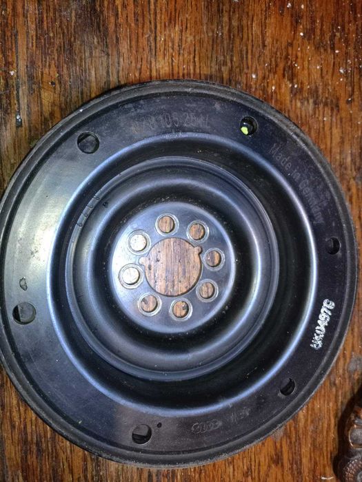 Шків колінчастого валу (кількість ребер: 6) AUDI