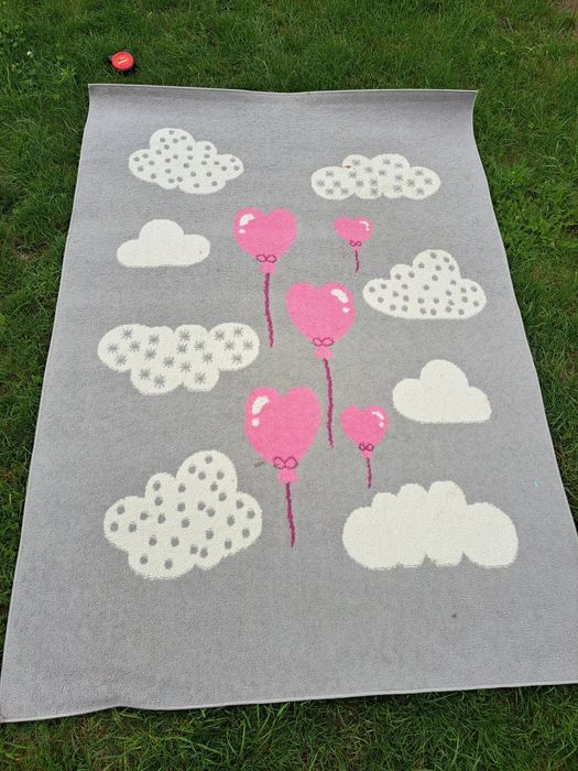 Dywan dla dziewczynki 140x200