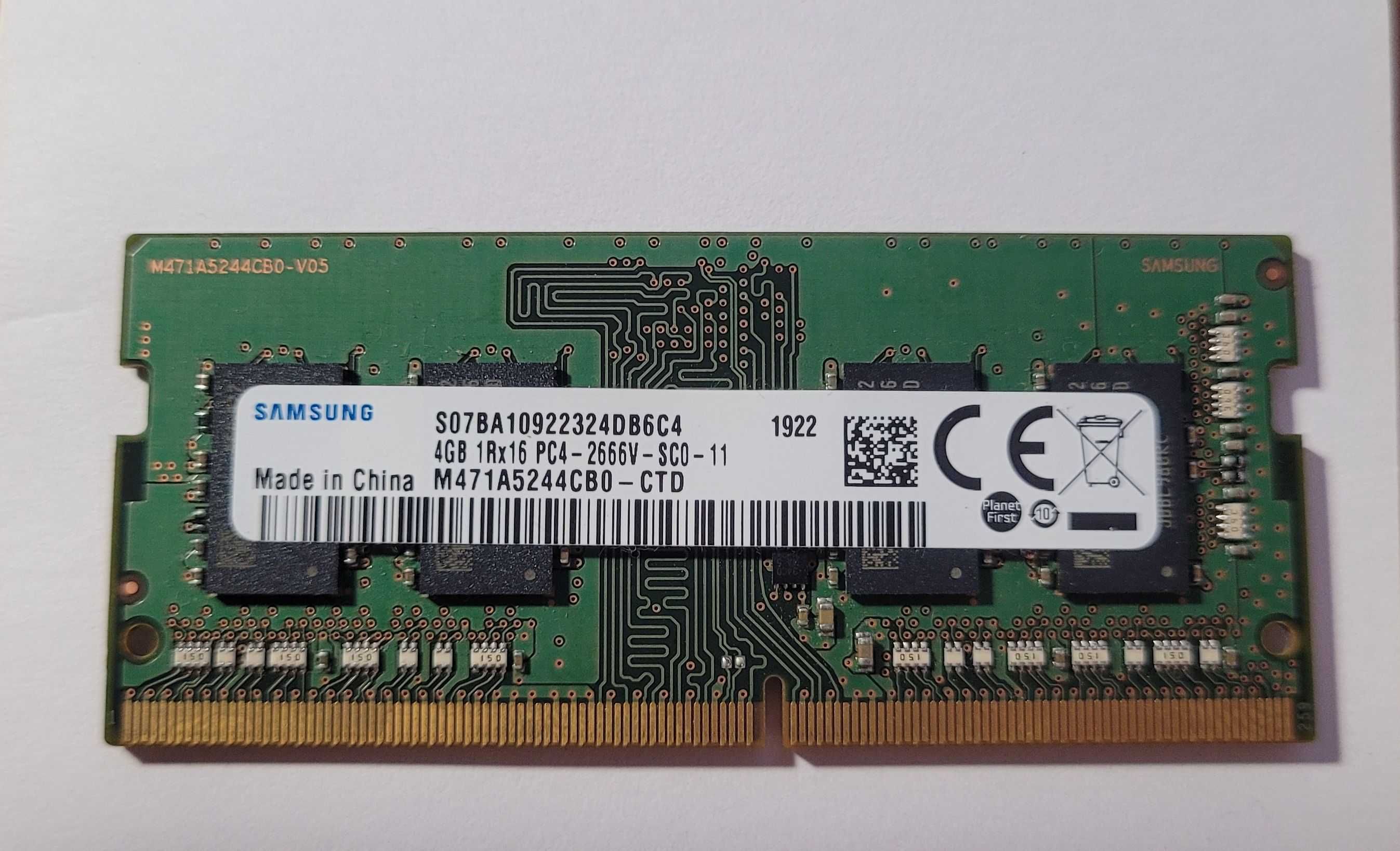 Pamięć RAM DDR4 Samsung M471A5244CB0-CTD 4 GB
