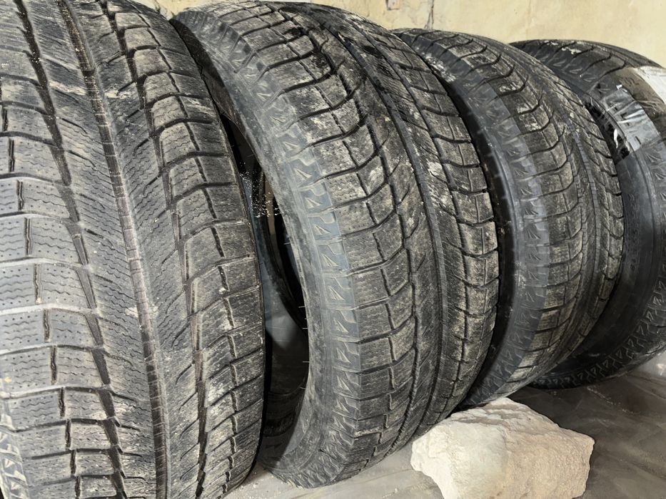 Шини КАНАДА НОВІ Michelin Latitude X- Ice2 255/55 R18