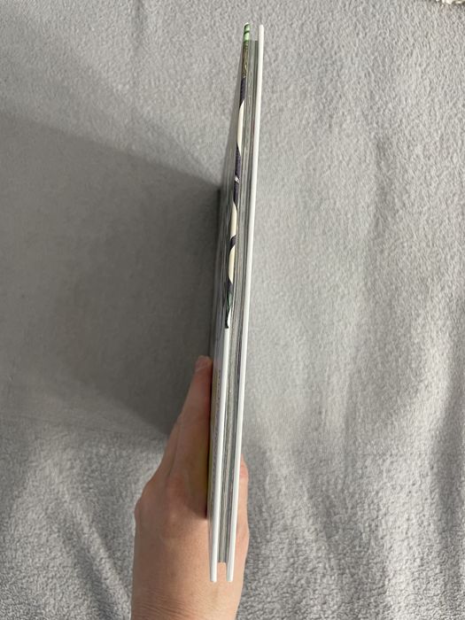 Продам книгу «Сова, яка хотіла стати жайворонком»