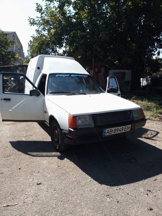 Таврія пікап. Спеціалізований вантажний фургон