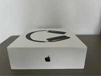 AirPods Max space gray apple