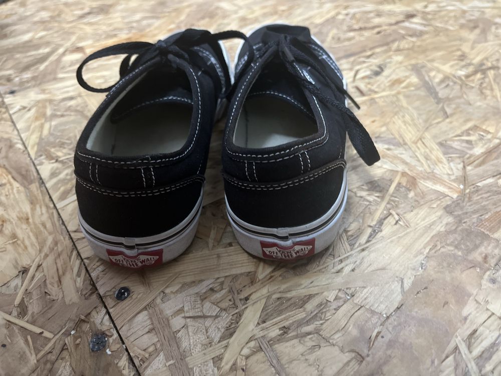Buty Vans rozmiar 38.5