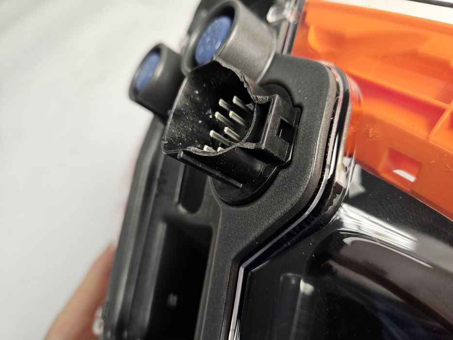 KTM SUPER DUKE R 1290 lampa reflektor FULL LED przód przednia