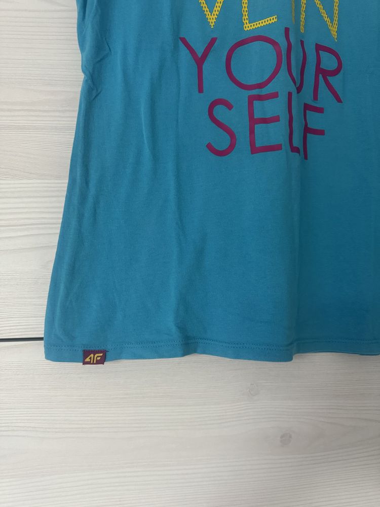 Damska bluzka koszulka tshirt krótki rękaw nadruk dopasowana