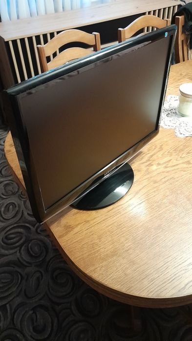 Monitor samsung 22 cali