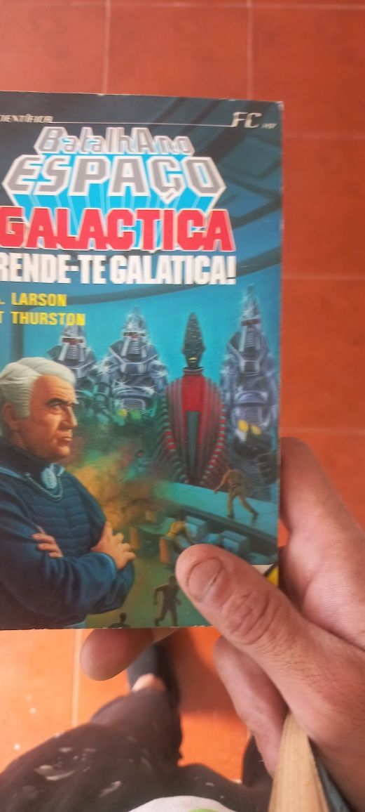 Vendo livros galaxia