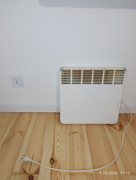 Zestaw grzejników elektrycznych Atlantic & Warmtec – 6 szt, sprawne
