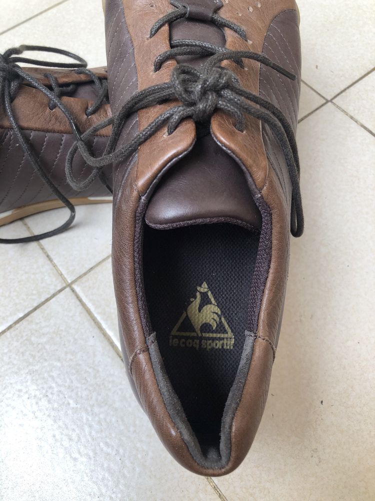 Sapatilhas Le Coq Sportif n.43 (calça 44) pele castanha