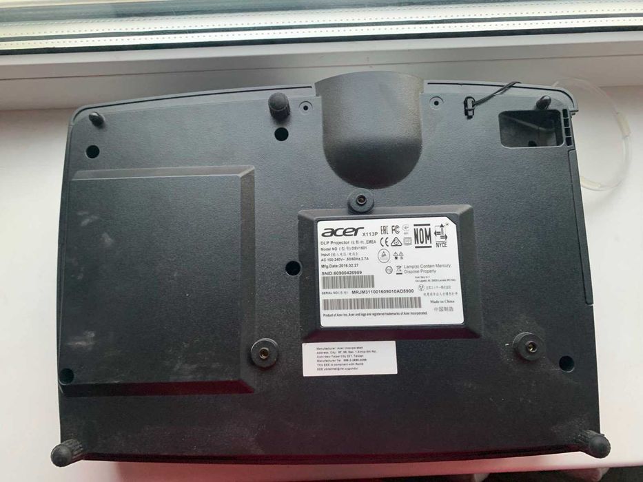 Продам проектор Acer