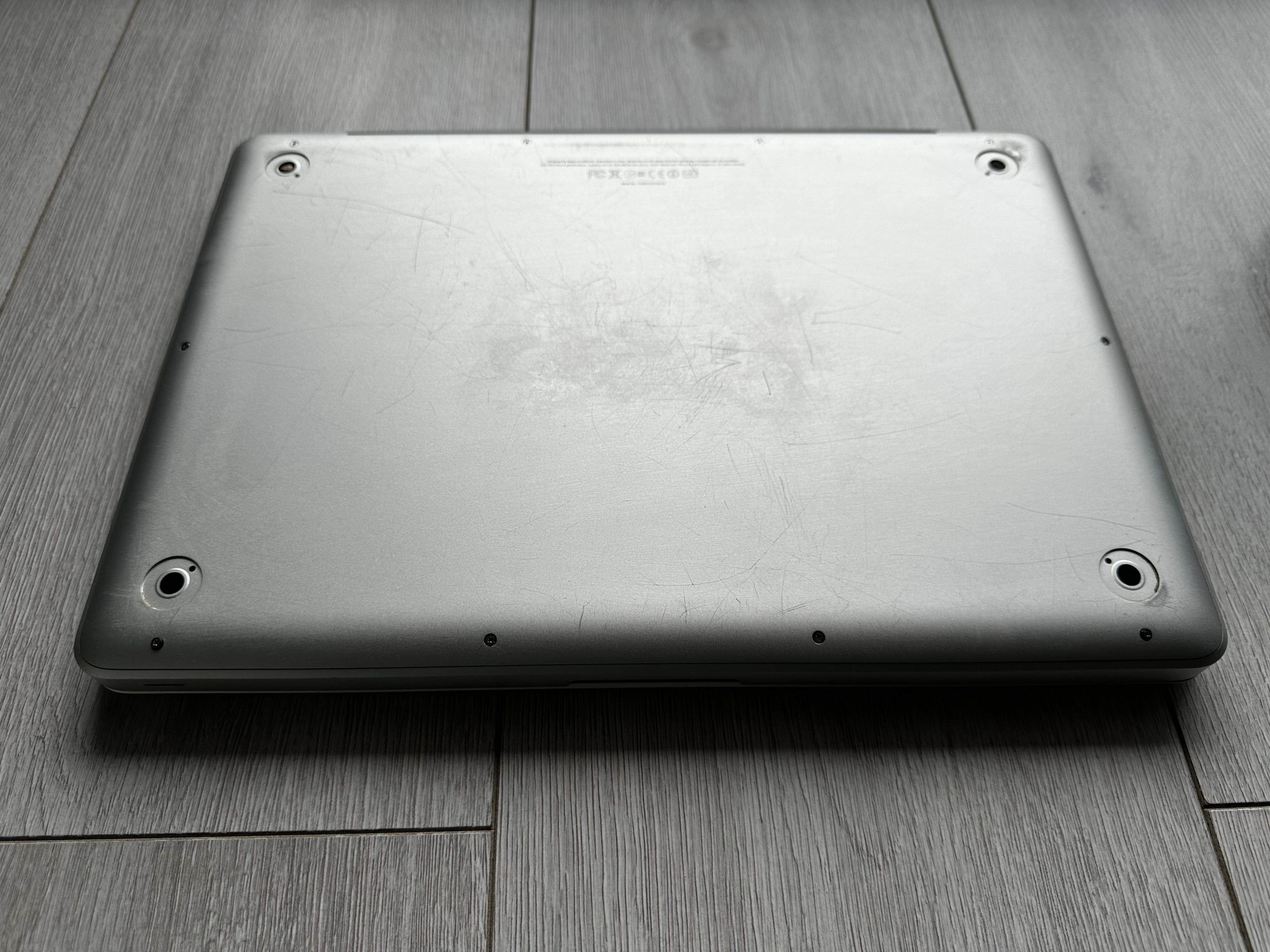 USZKODZONY MacBook Pro 13" Early 2011 Intel Core i5 2.3 GHz 16 GB RAM