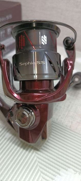 Продам котушку Shimano Sephia SS C3000S 23.