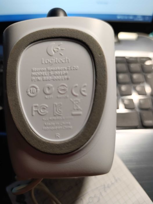 продам колонки для пк logitech