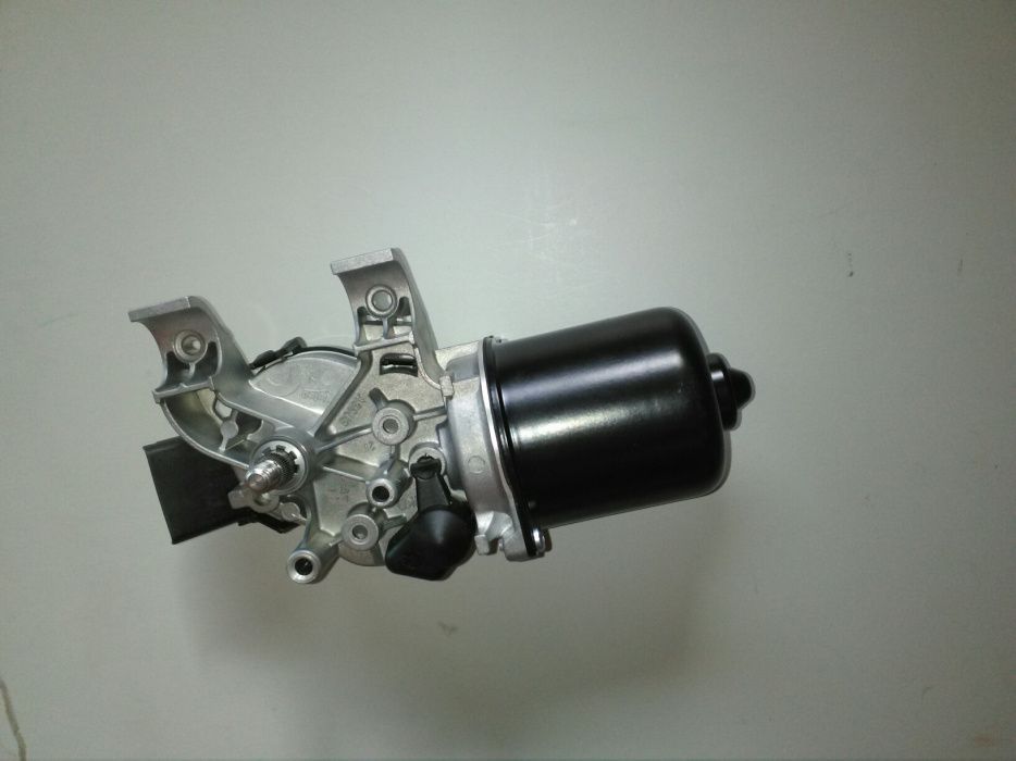 Motor limpa vidros Renault Clio lll 3 e Renault Megane ll 2   NOVO