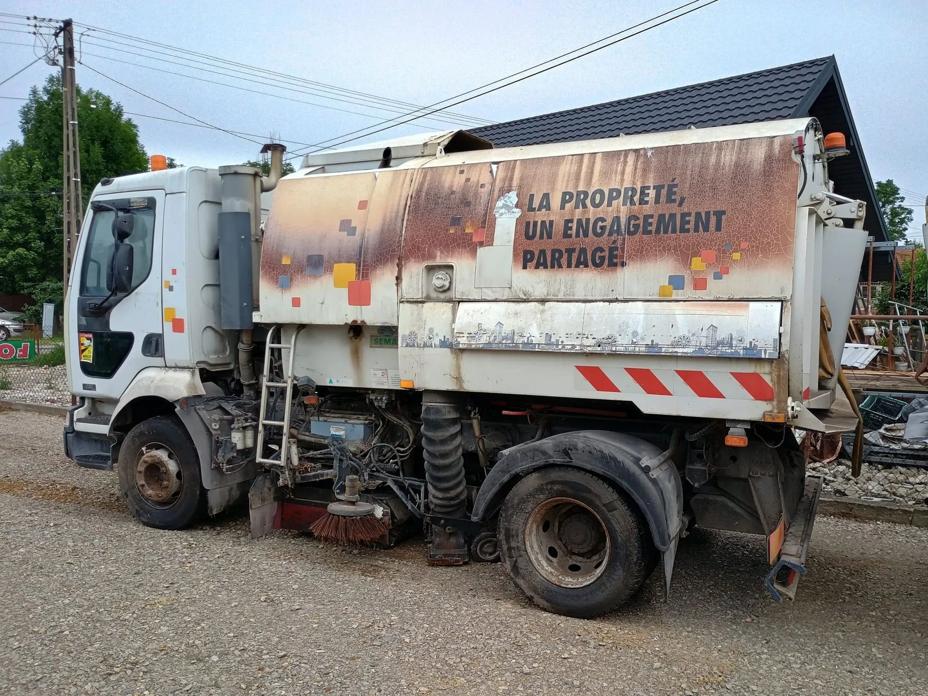 Renault MIDLUM  ZAMIATARKA mercedes johnston semat atego faun