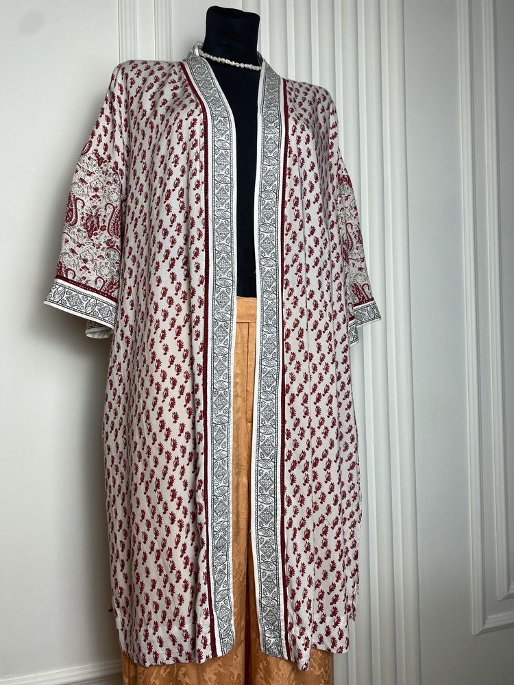 Narzutka damska długa XS/S Mango oversize  rękaw 3/4 we wzory