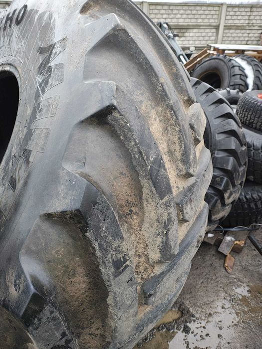 Opona rolnicza 800/70R32 Mitas kombajn Claas John Deere Fendt Case